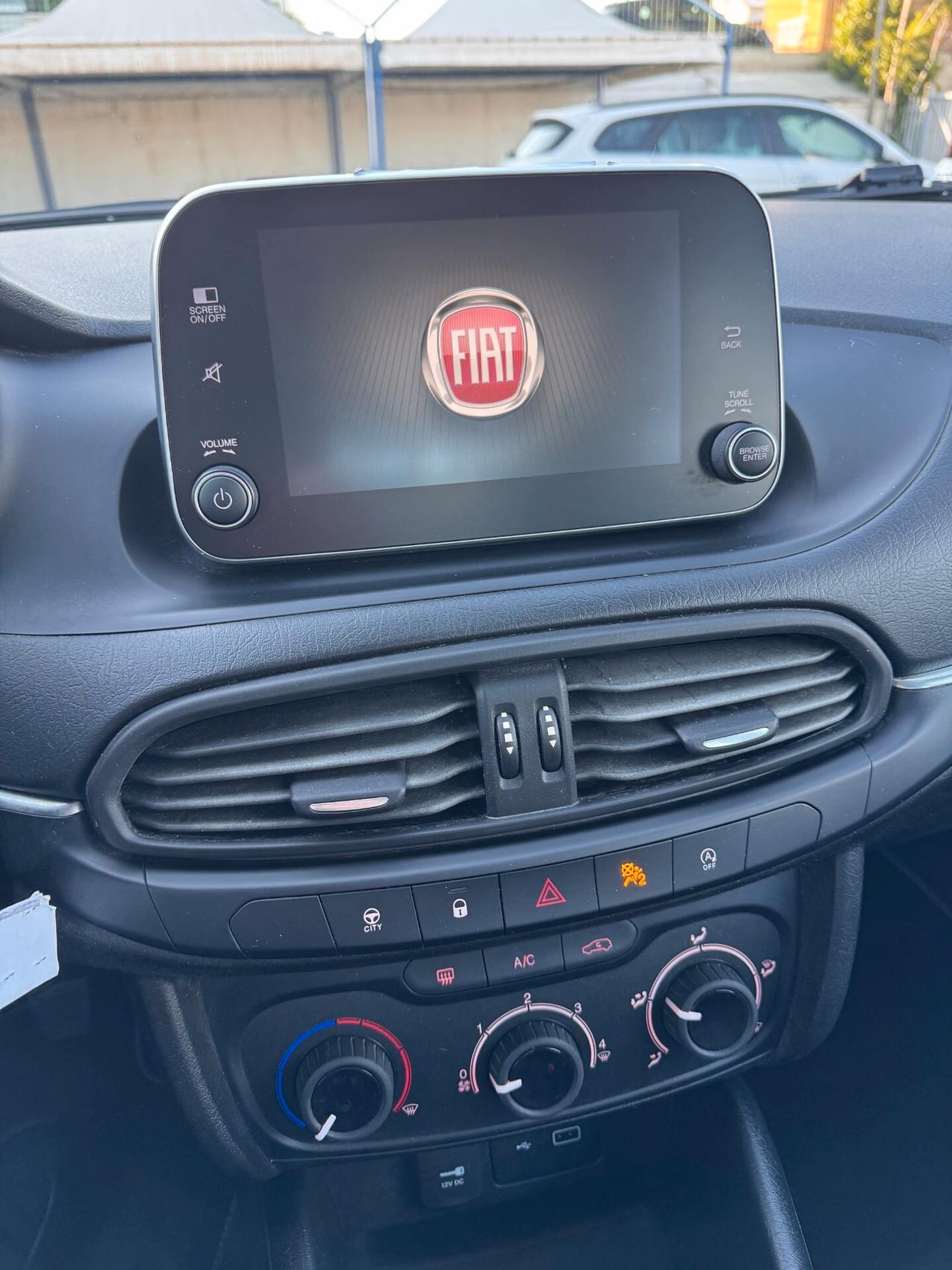 TIPO EASY BUSINESS 1.3 MTJ 5 PORTE FULL OPTIONAL