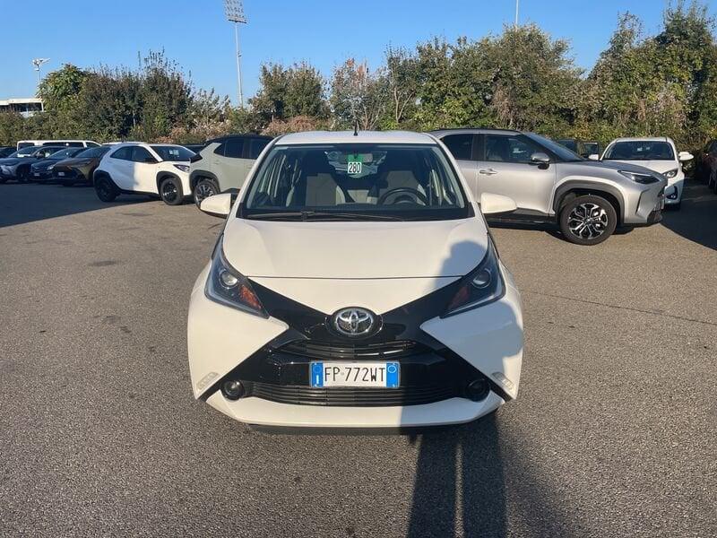 Toyota Aygo Aygo 1.0 VVT-i 69 CV 5 porte x-business MMT iva esposta compresa