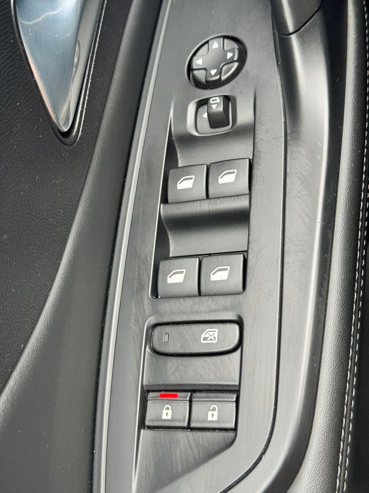 Peugeot 308 PureTech Turbo 130 S&S SW Allure