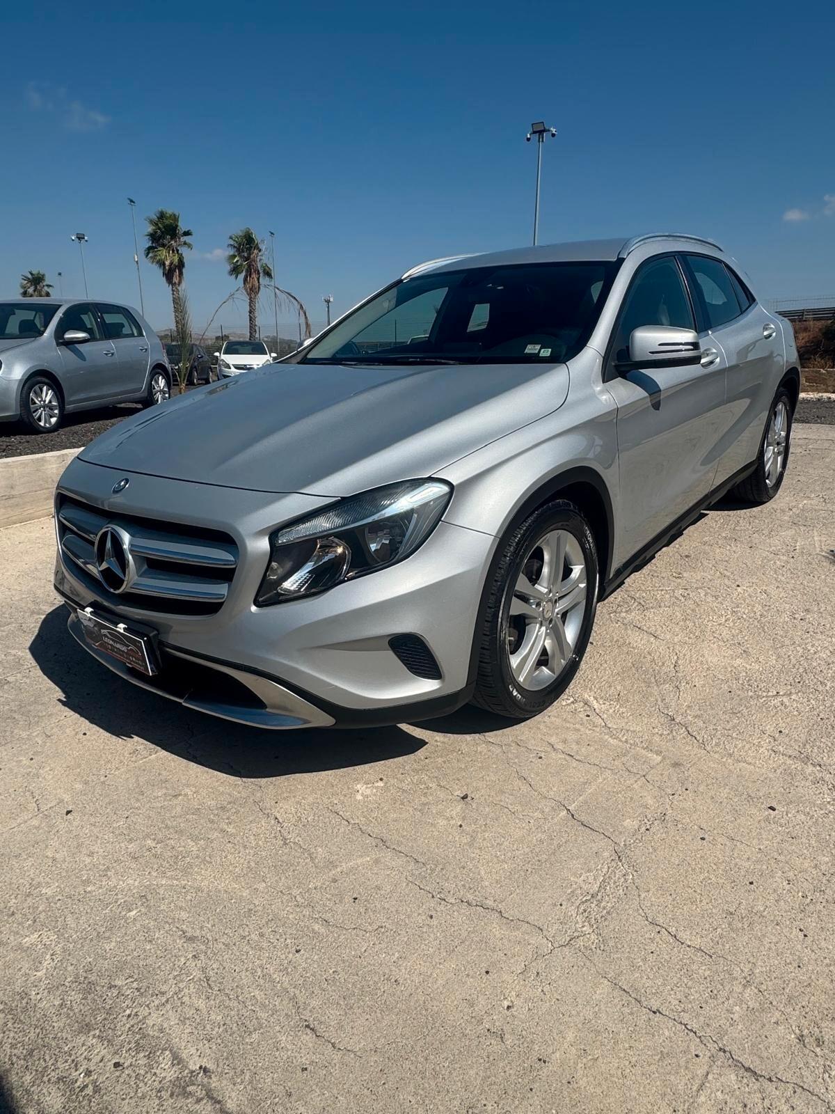 Mercedes-benz GLA 200 d Automatic Sport