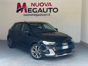 AUDI A1 citycarver 30 TFSI