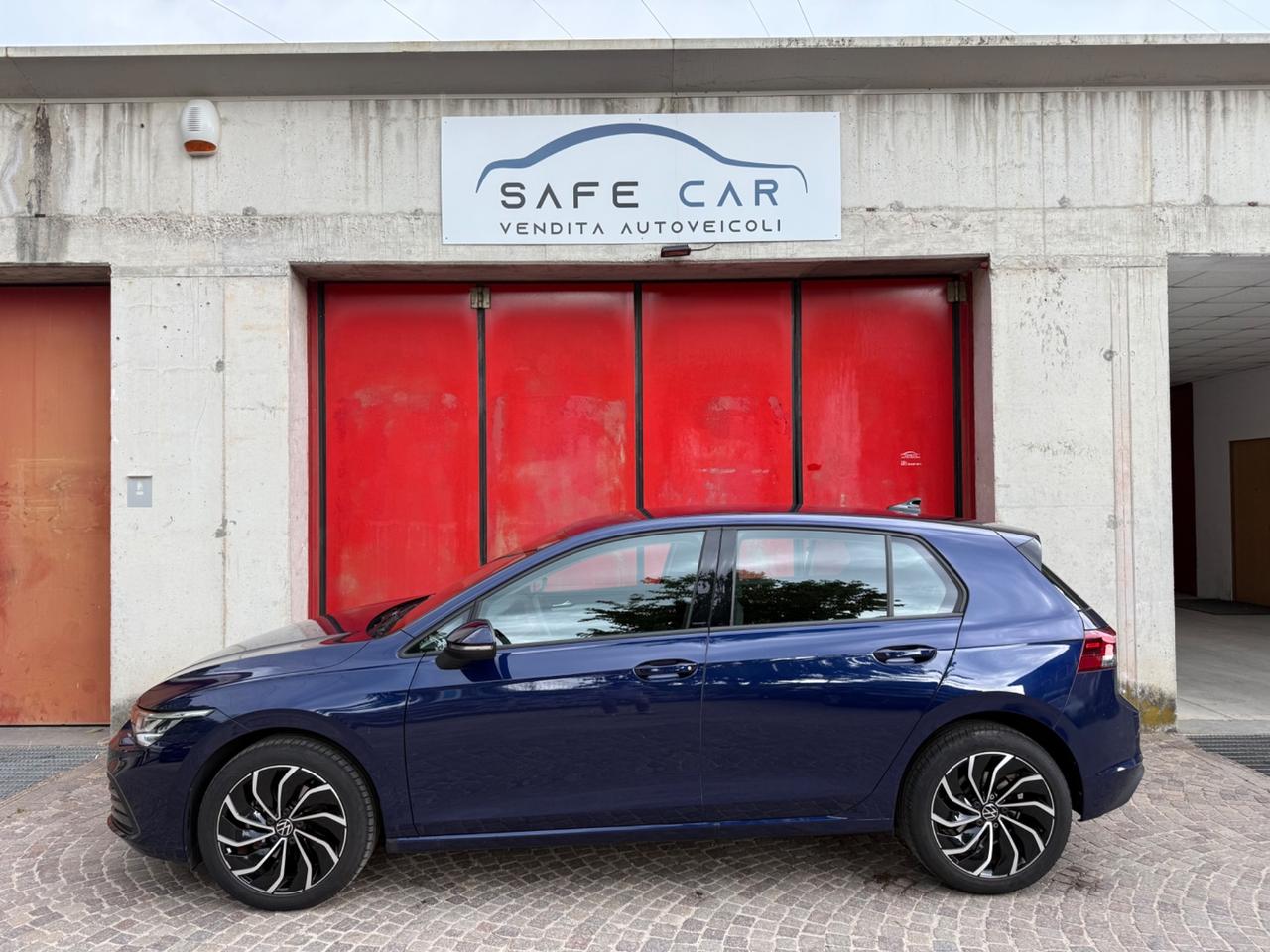 Volkswagen Golf 1.5 eTSI 130 CV EVO ACT DSG Life 23 MILA KM