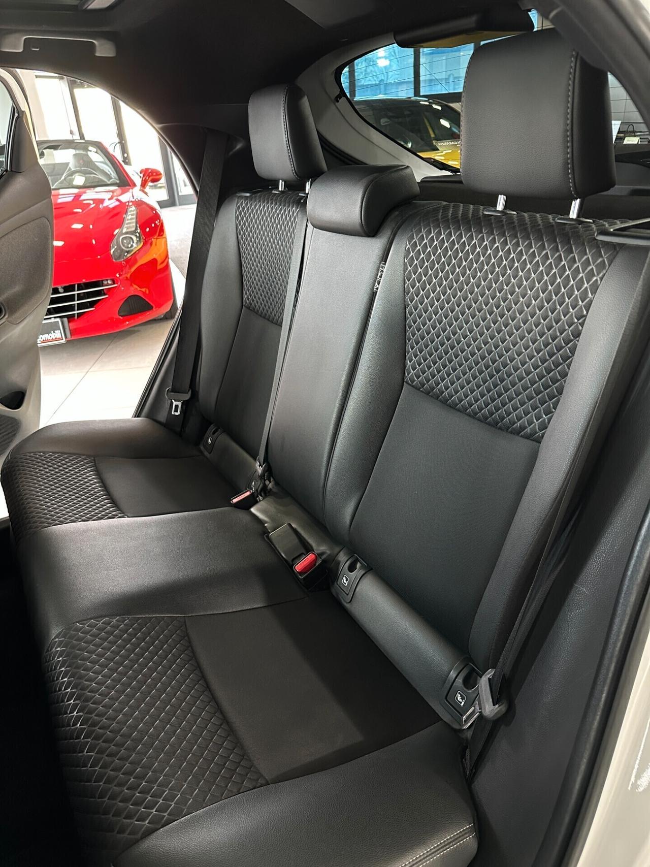Toyota Yaris 1.5 92cv Hybrid Full Led TettoPanoramico Garanzia