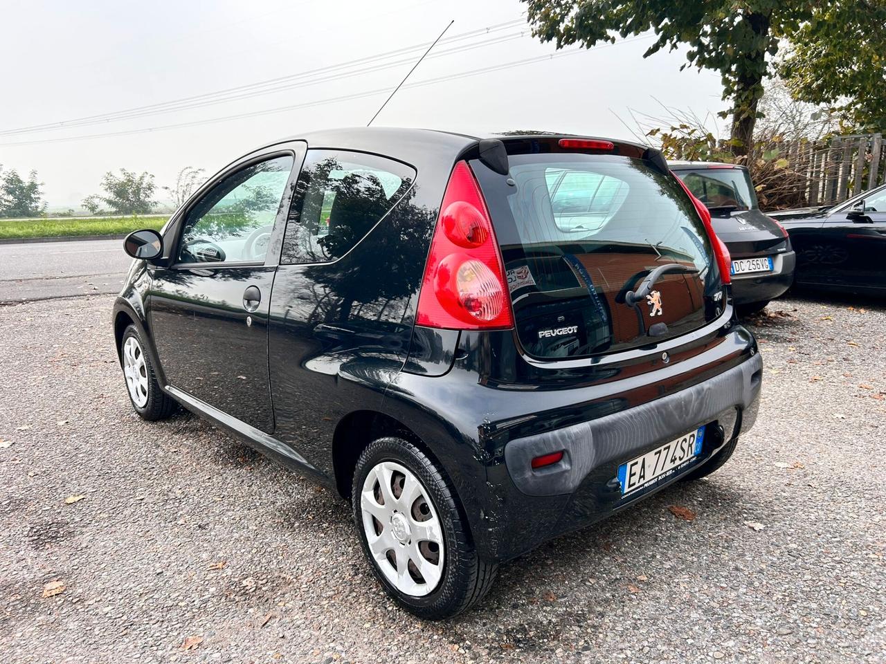 Peugeot 107 1.0 68CV 3p. Desir