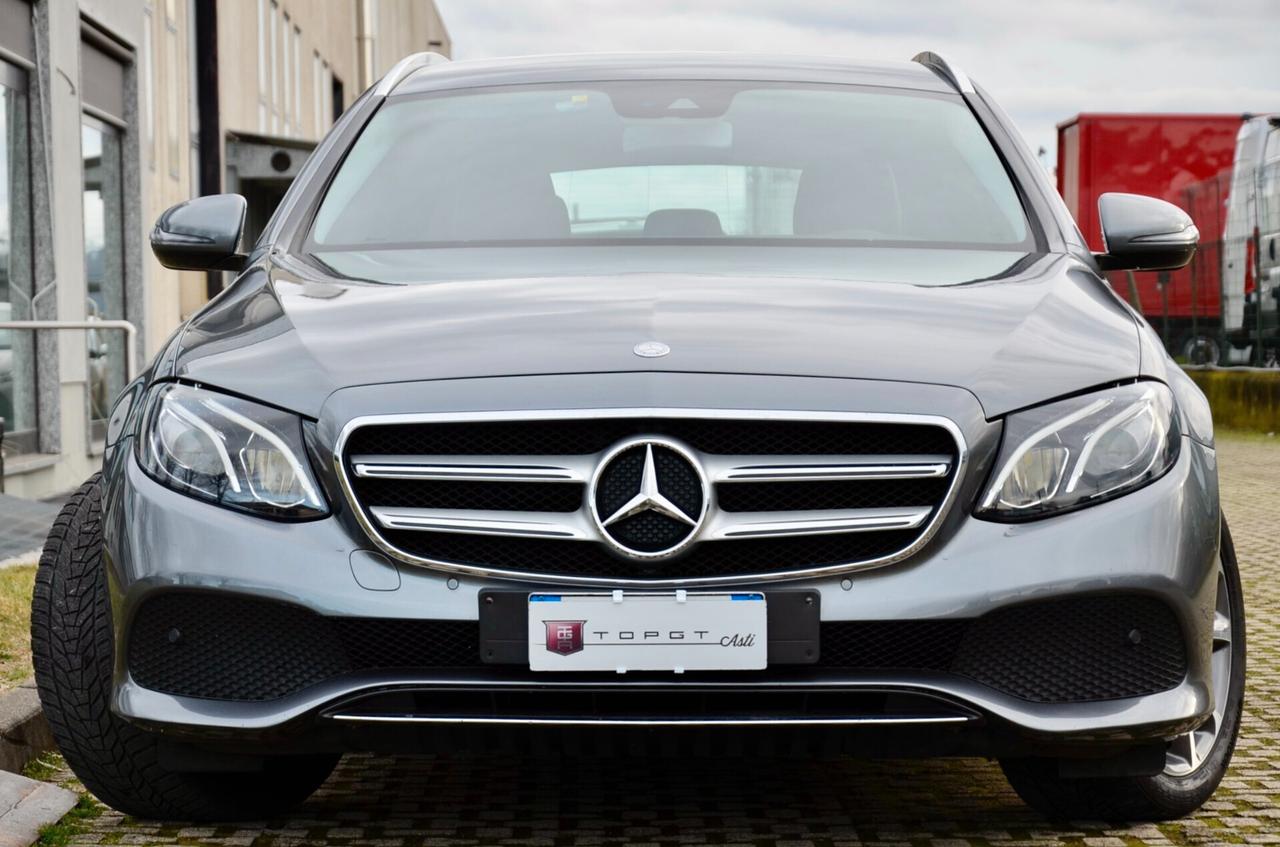MERCEDES-BENZ SW E 220d SPORT 194cv AUTO, UFF ITALIANA, SERVICE MERCEDES, FULL LED, RETROCAMERA, PERMUTE
