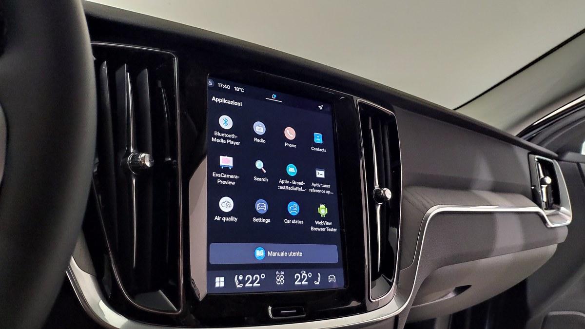 VOLVO V60 B4 Mild Hybrid Automatico Plus Dark