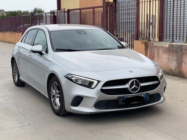 Mercedes-benz A 180 A 180 d Automatic Premium