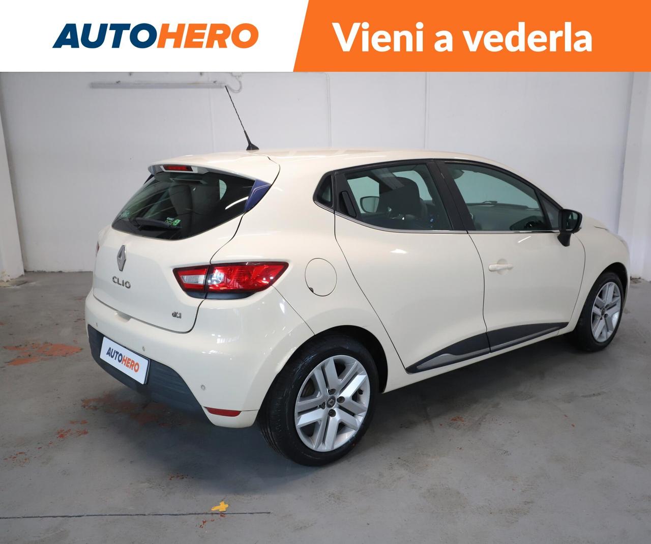 Renault Clio MM75721