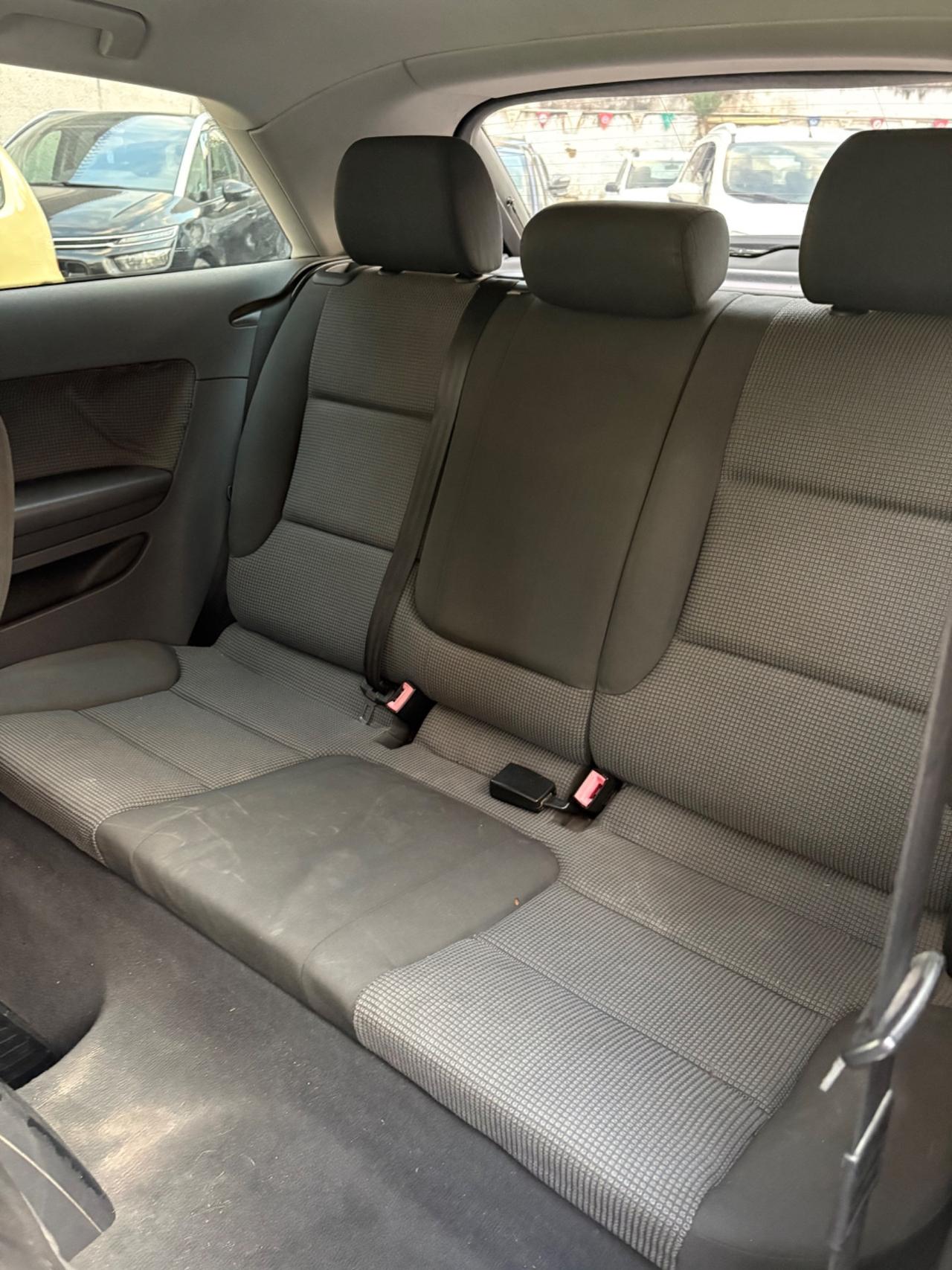 Audi A3 1.9 TDI 105cv volano e frizione ok