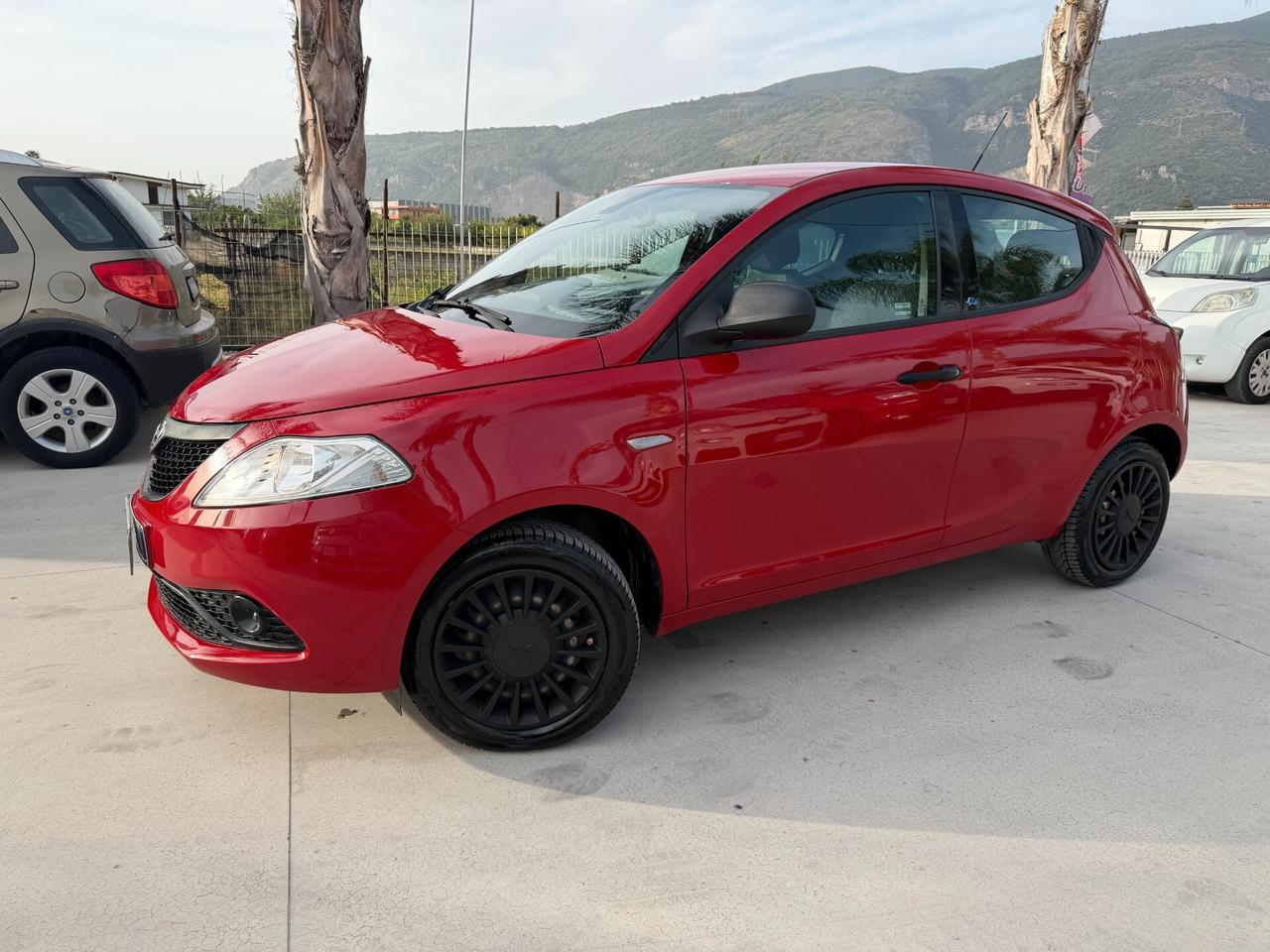 LANCIA YPSILON 2020 1.2 BENZINA/GPL 69 CV