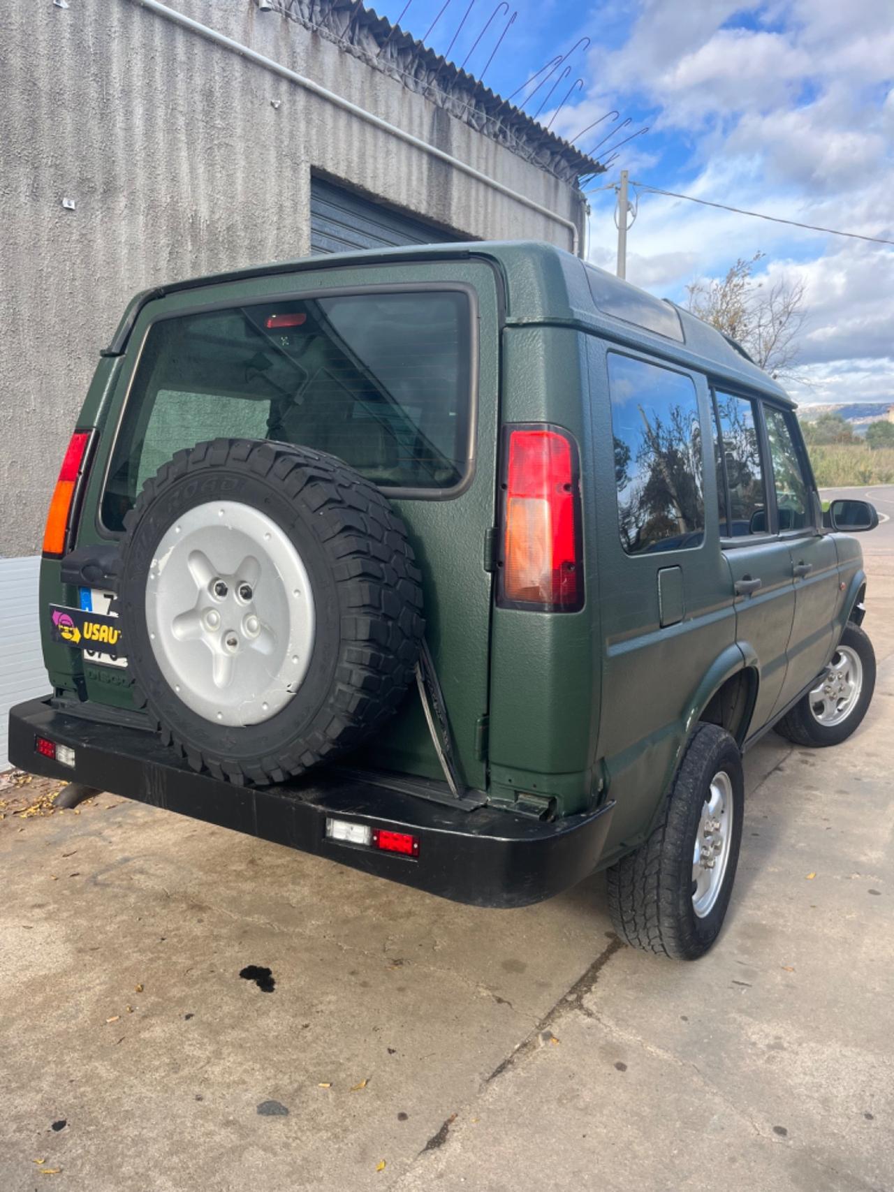 Land Rover Discovery 2.5 Td5 5 porte SE