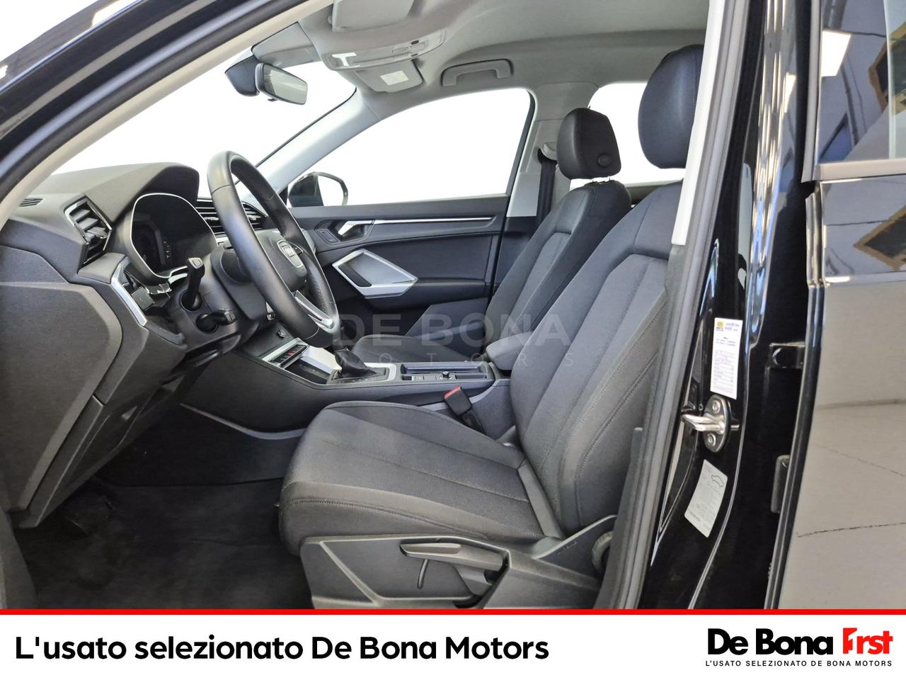 Audi Q3 35 2.0 tdi business quattro s-tronic