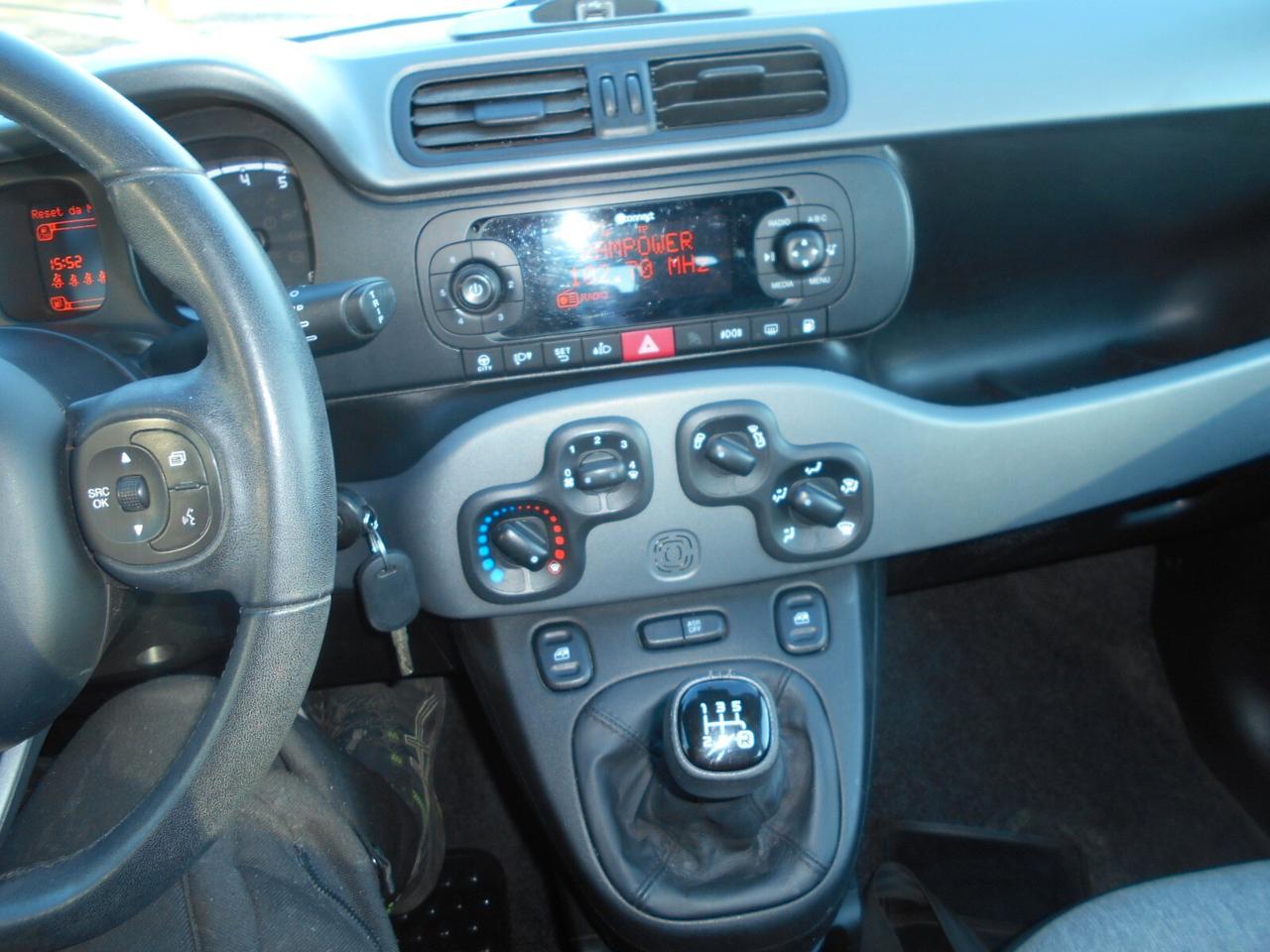 Fiat Panda 0.9 TwinAir Turbo Natural Power Lounge