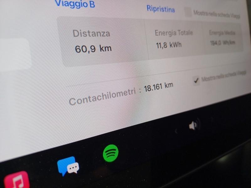 TESLA MODEL Y 75 kWh Dual Motor Long Range 4WD aut.
