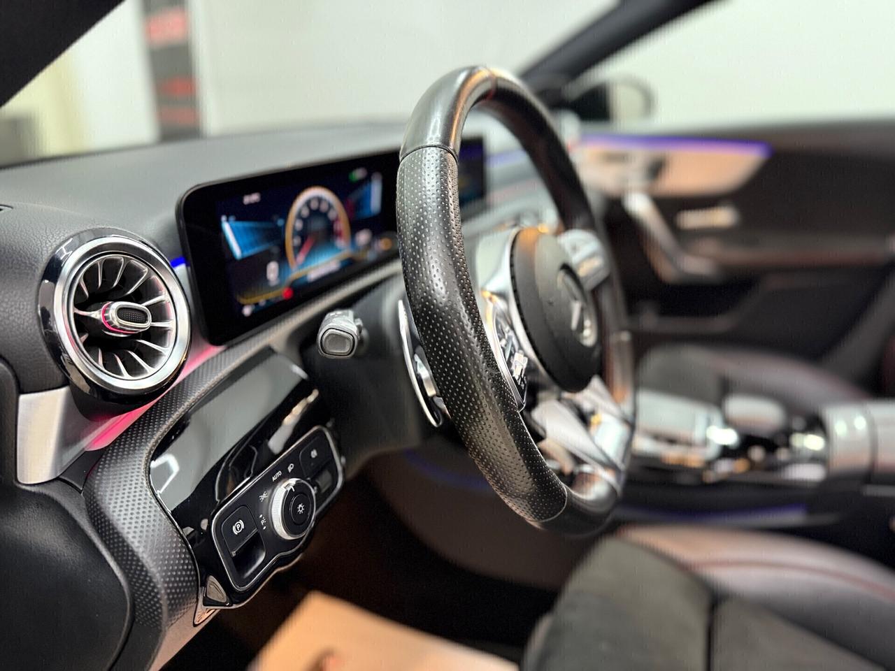 Mercedes-benz A35 4Matic Amg