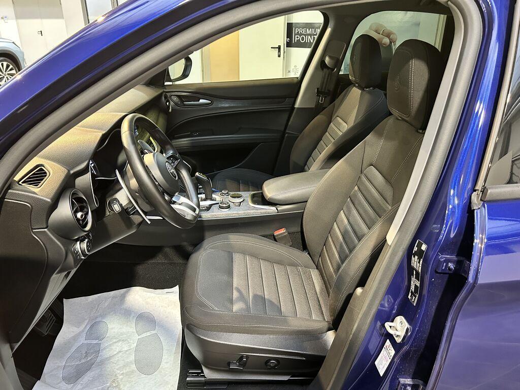 Alfa Romeo Stelvio 2.2 Turbo Business Q4 AT8