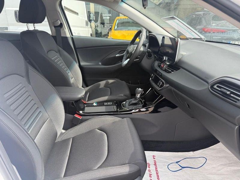 Hyundai i30 1.0 T-GDI DCT 48V 5 porte Business