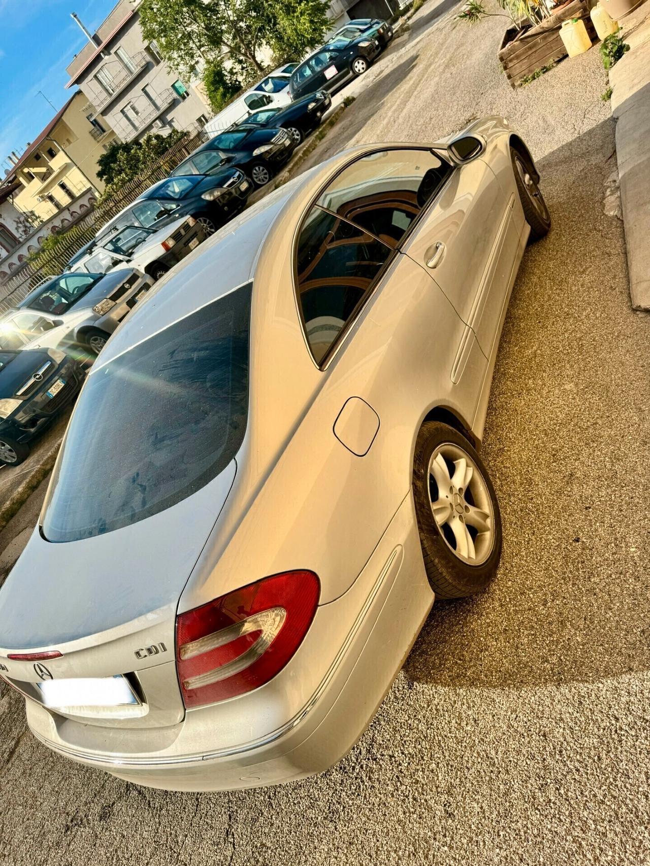 Mercedes-benz CLK 270 CDI cat Elegance