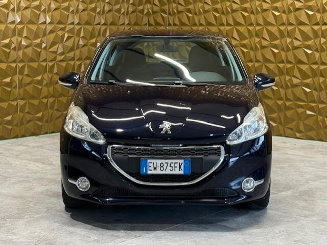 Peugeot 208 1.4 HDi 68 CV 5 porte Allure