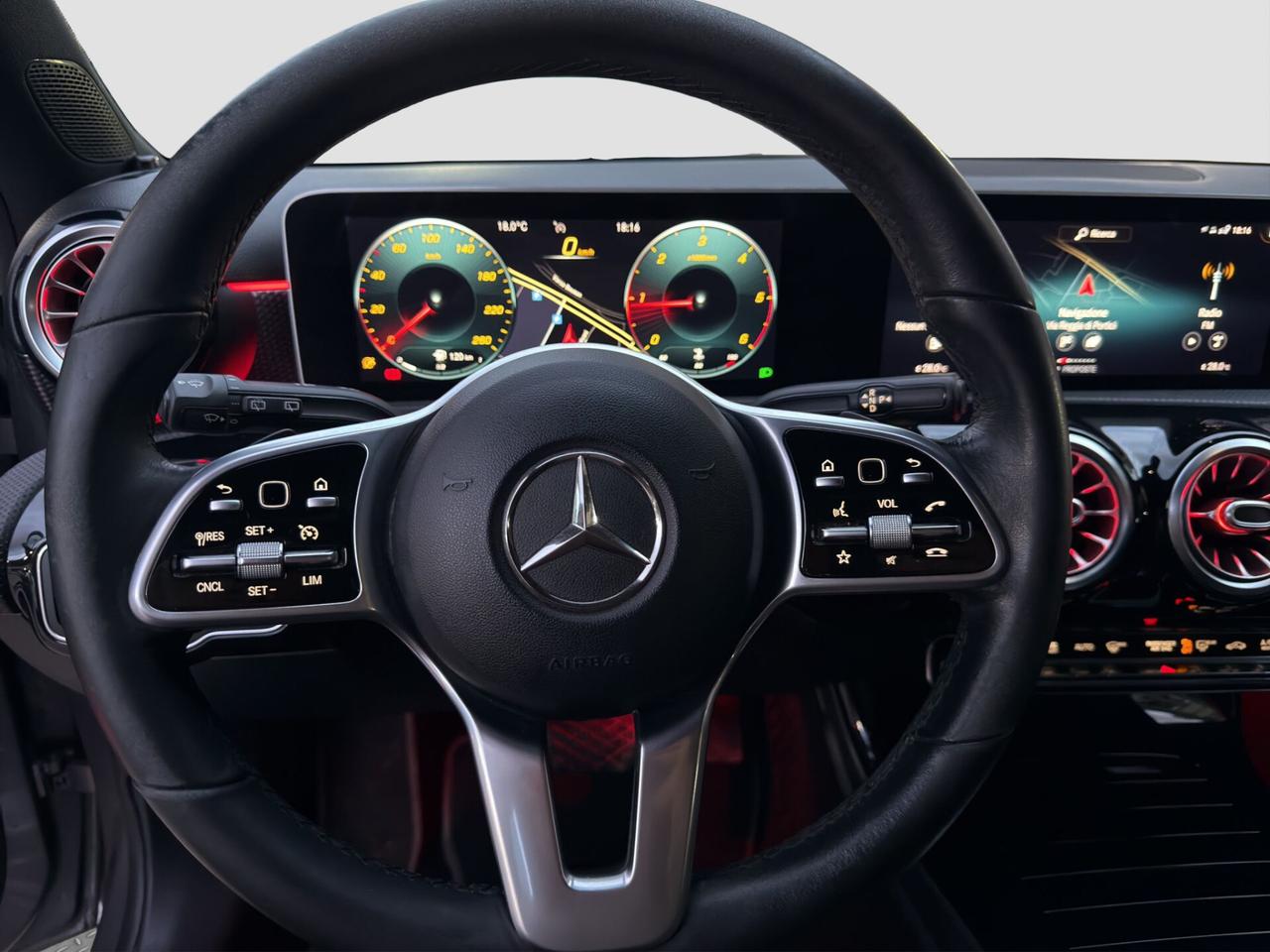 Mercedes-benz A 180d 1.5 116cv Sport Extra automatica 2019