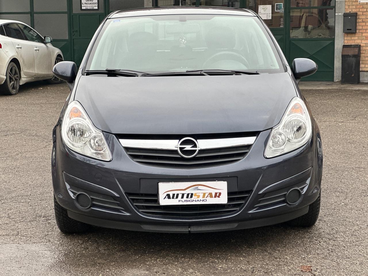 OPEL Corsa 1.2 5P Cosmo