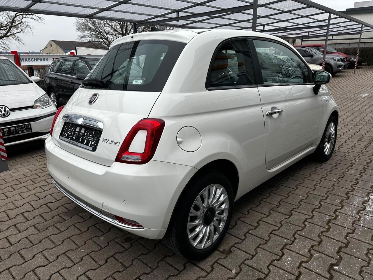 Fiat 500 1.0 Hybrid Dolcevita