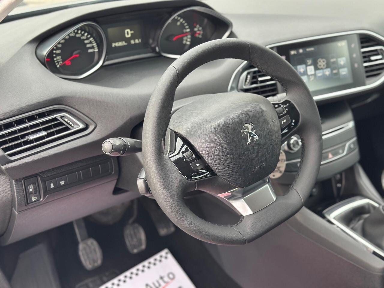 Peugeot 308 2015 1.6 115 CV SW Business PERFETTA