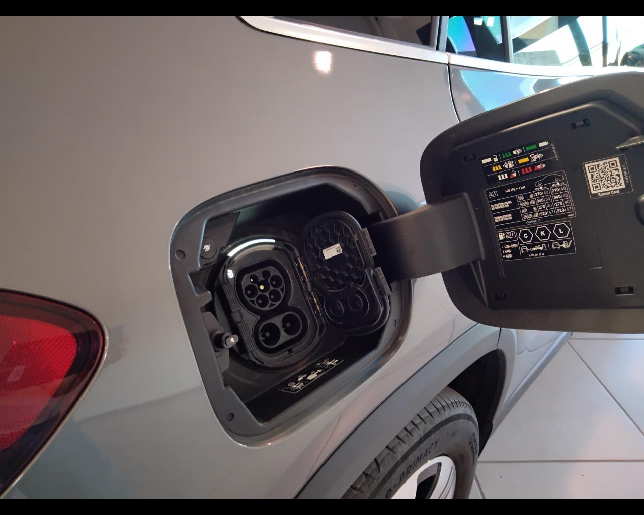 Mercedes-Benz EQA - H243 2024 - EQA 300 Progressive Advanced 4matic