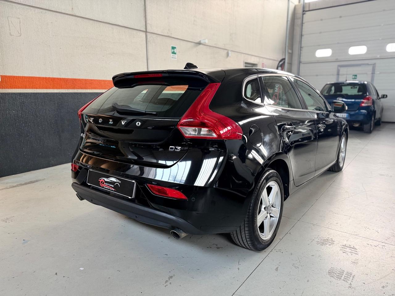 Volvo V40 D3 Kinetic EURO 6B