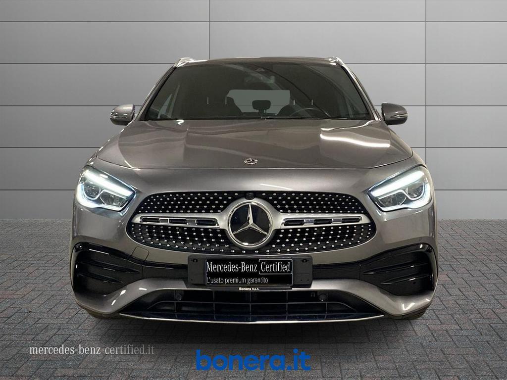 Mercedes GLA 200 200 D Premium 8G-DCT