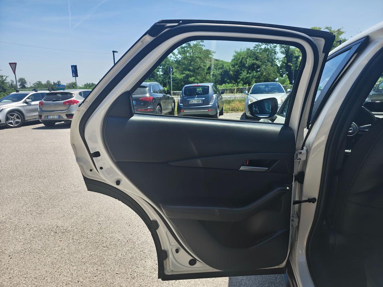 Mazda CX-30 Evolve 2.0 E-SkyActiv-G MHEV #11379