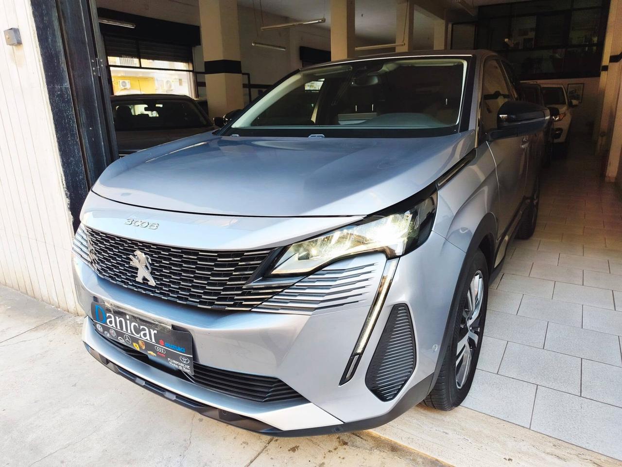 Peugeot 3008 BlueHDi 130 S&S EAT8 Allure