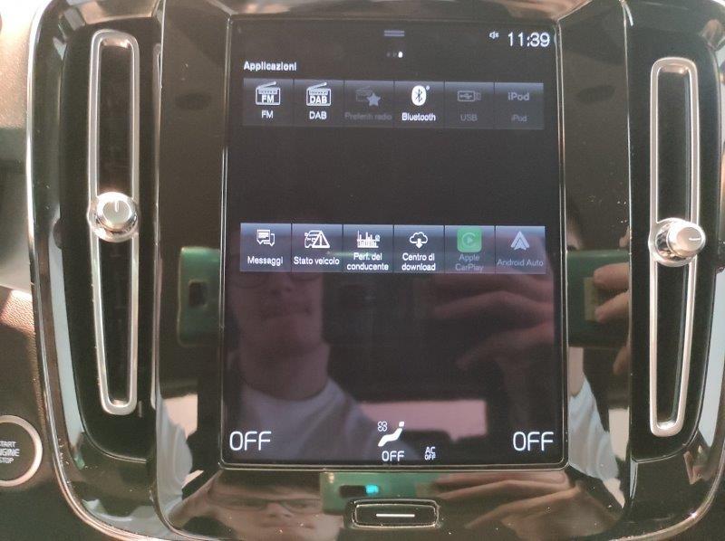 VOLVO XC40 (2017-->) - XC40 T5 Recharge Plug-in Hybrid Inscription Expression