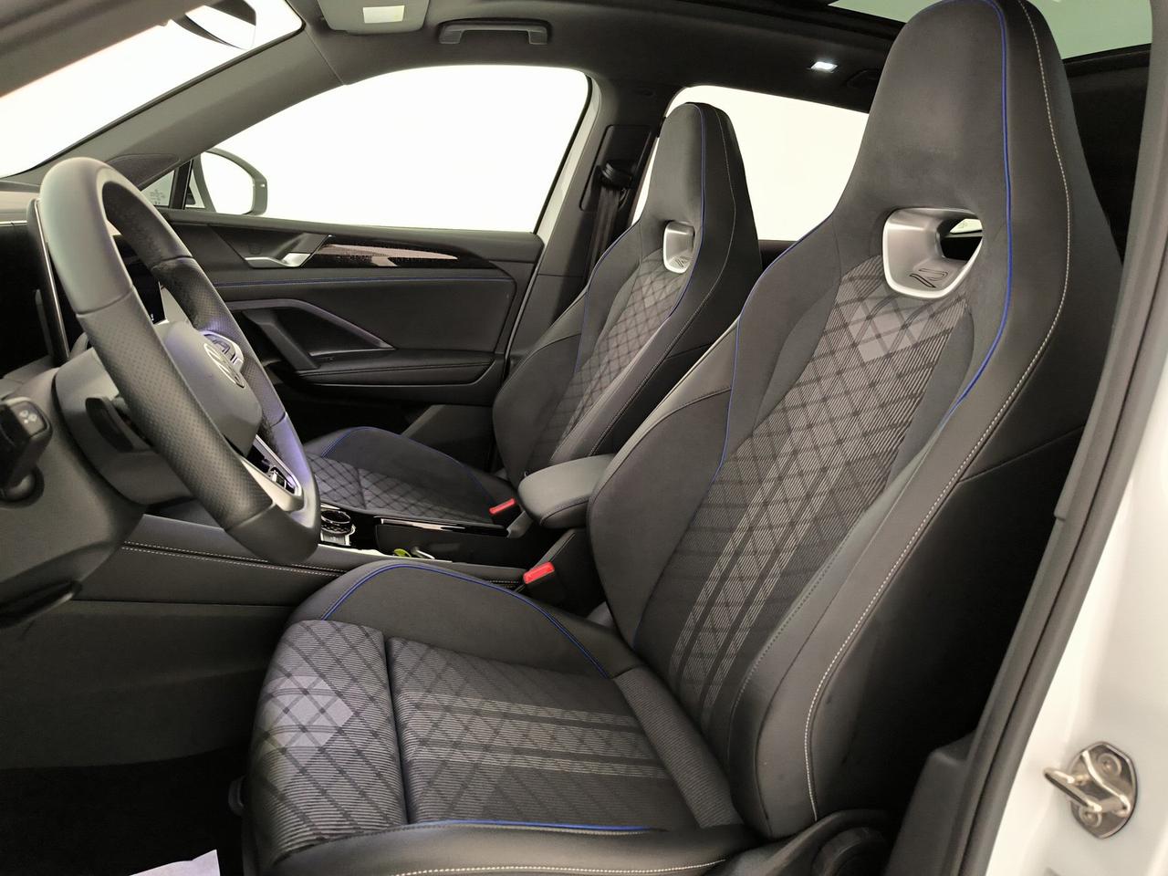 Volkswagen Tiguan 2.0 tdi r-line 150cv dsg
