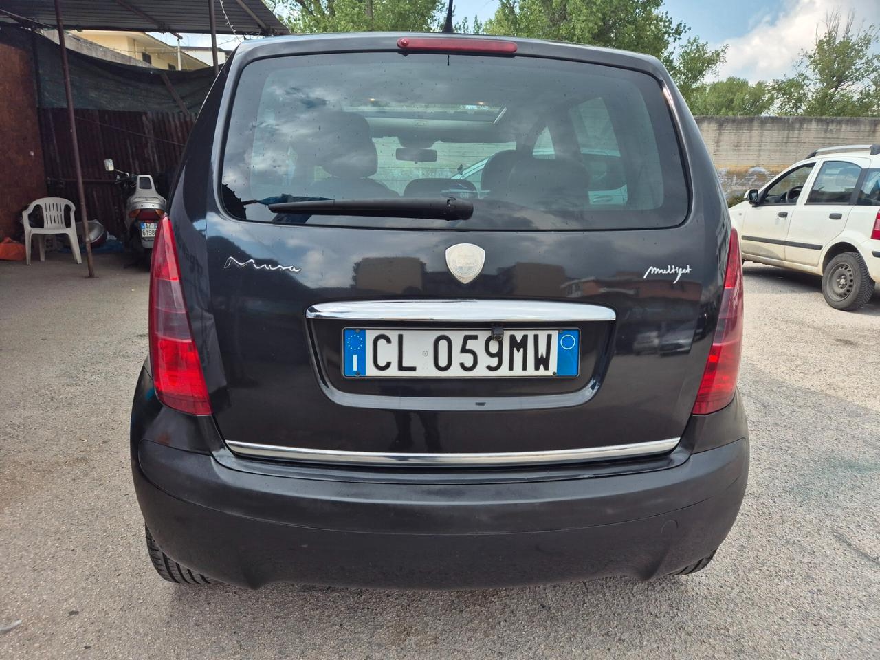 Lancia MUSA 1.9 m.jet con tetto aprile del 2006