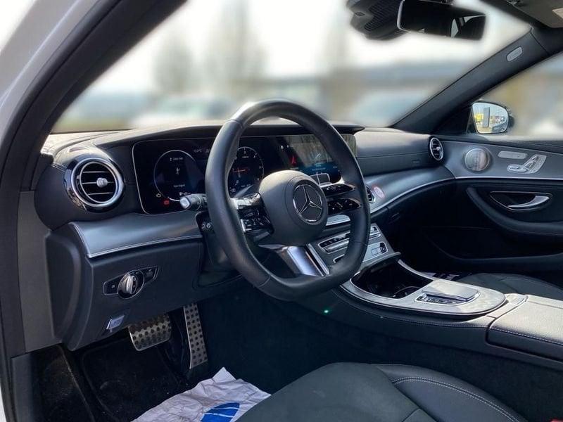Mercedes-Benz Classe E E 220 d Mild hybrid S.W. AMG Line Night Pack tetto Camera 360°