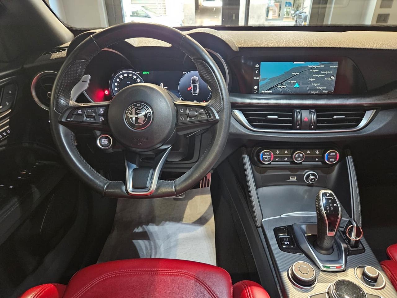 Stelvio 2.2d 210 CV AT8 Q4 Veloce Tetto 22K KM IVA ESP