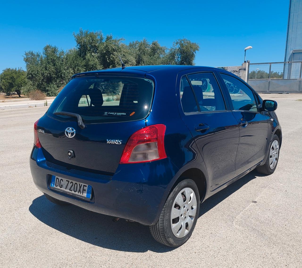 Toyota Yaris 1.0 5 porte Sol. Neopatentati