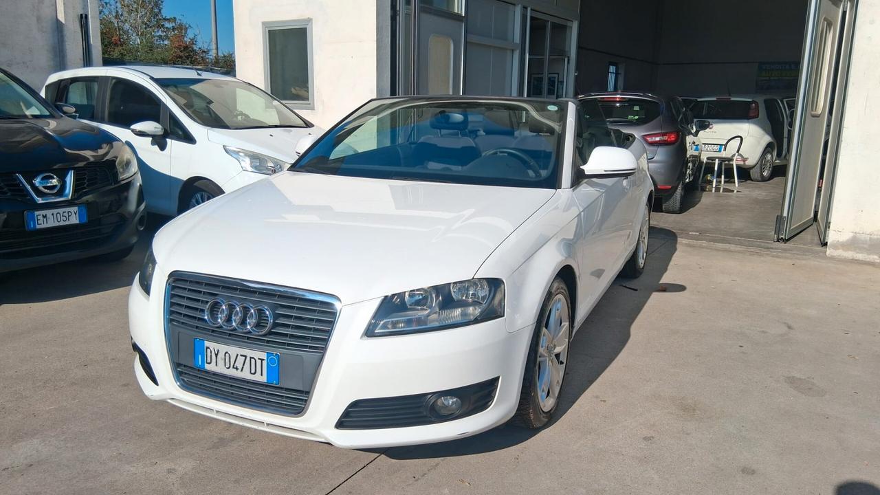 Audi A3 2.0 16V TDI Attraction.cabrio.automatica