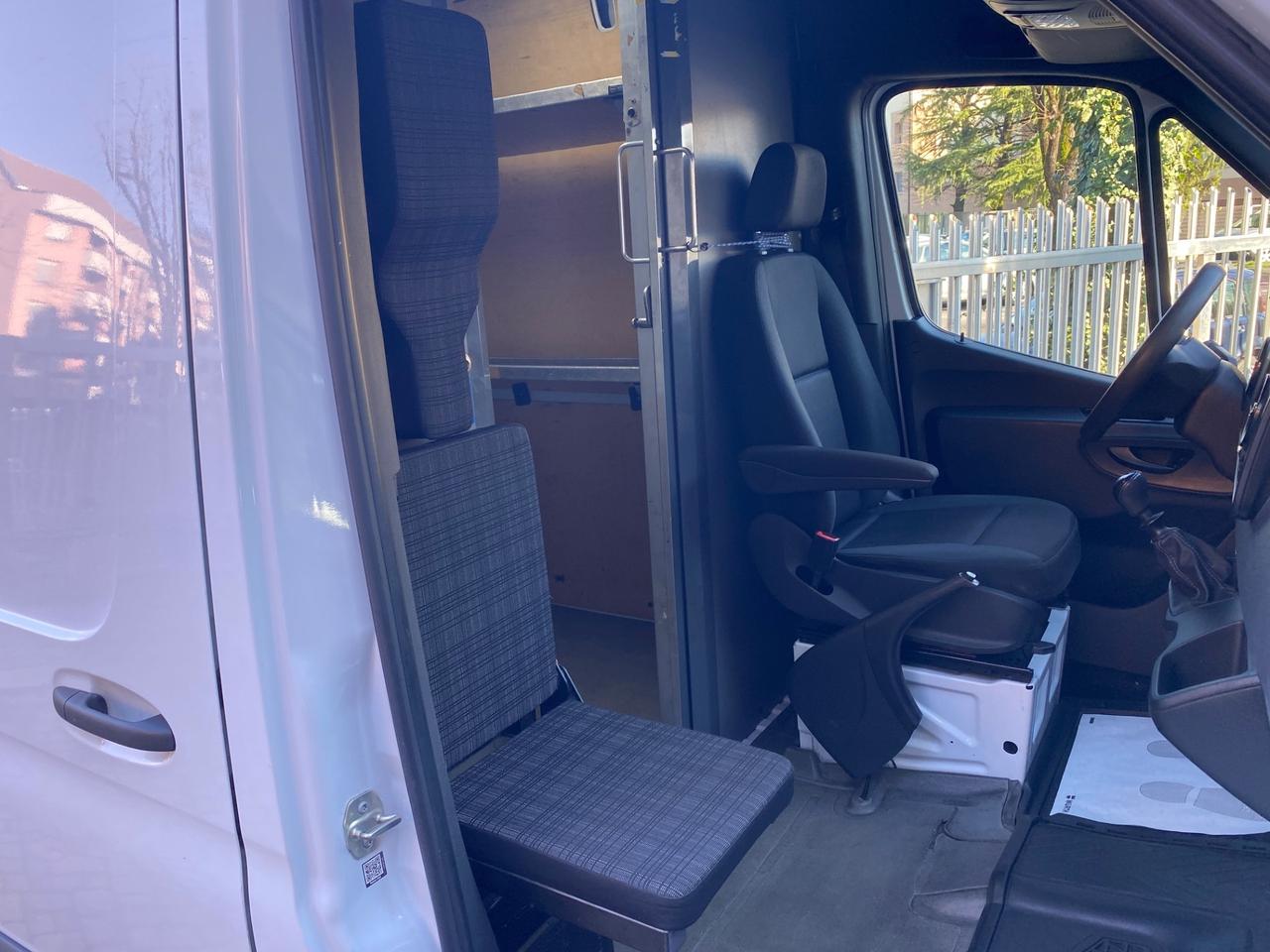 Mercedes Benz Sprinter 311 Cdi Furgonato L2 H2 RWD