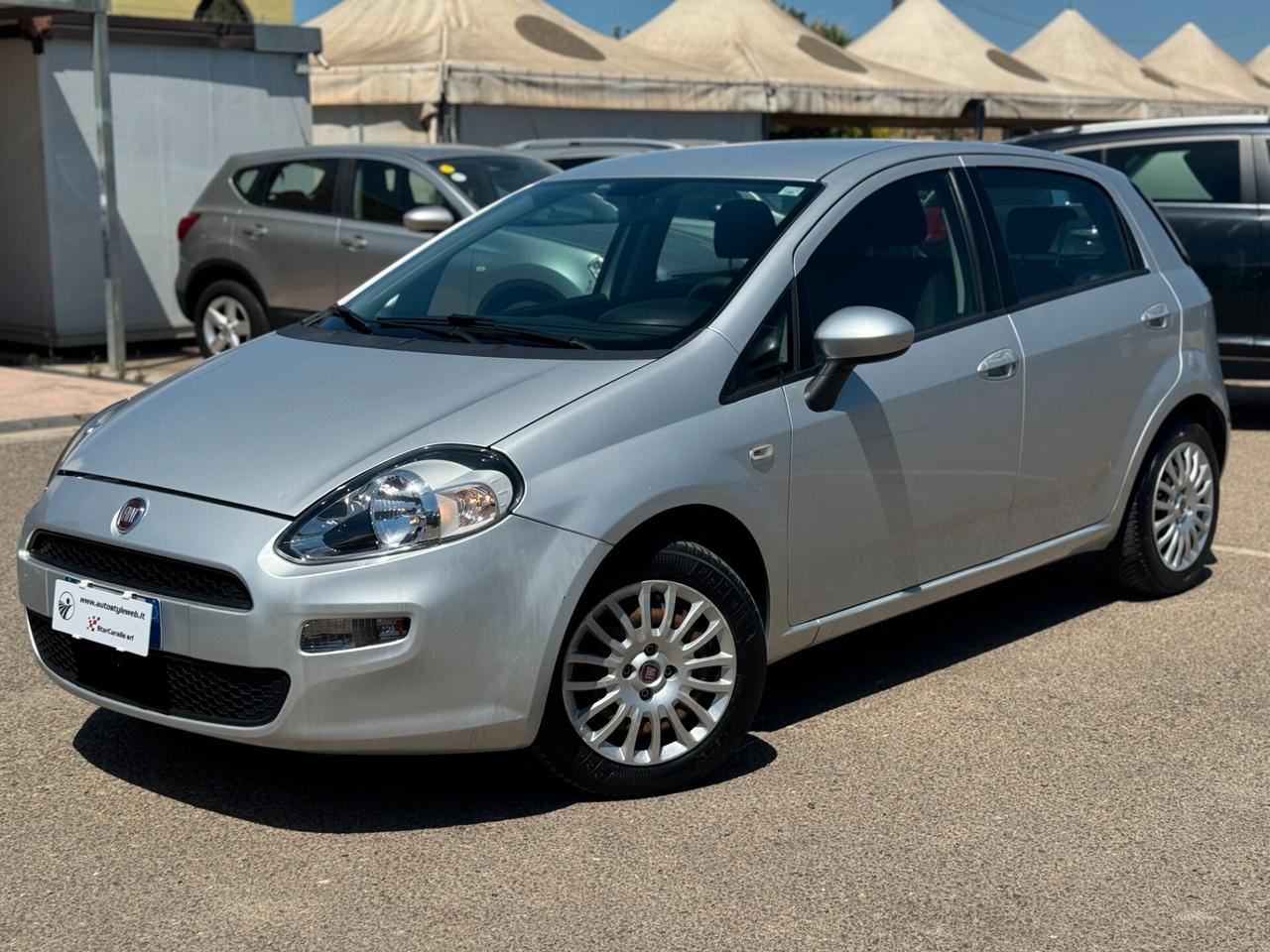 Fiat Punto 1.2 Lounge 69CV - 2013 NEOPATENTATI