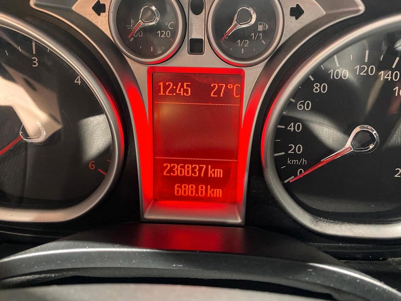 Ford Kuga 2.0 Diesel - 2010