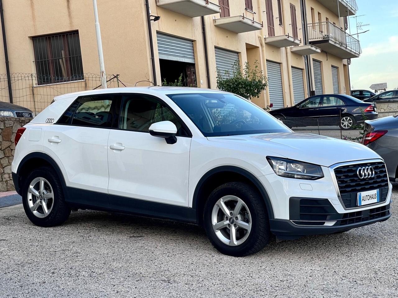 Audi Q2 1.6 TDI 116cv 2017 - KM CERTIFICATI