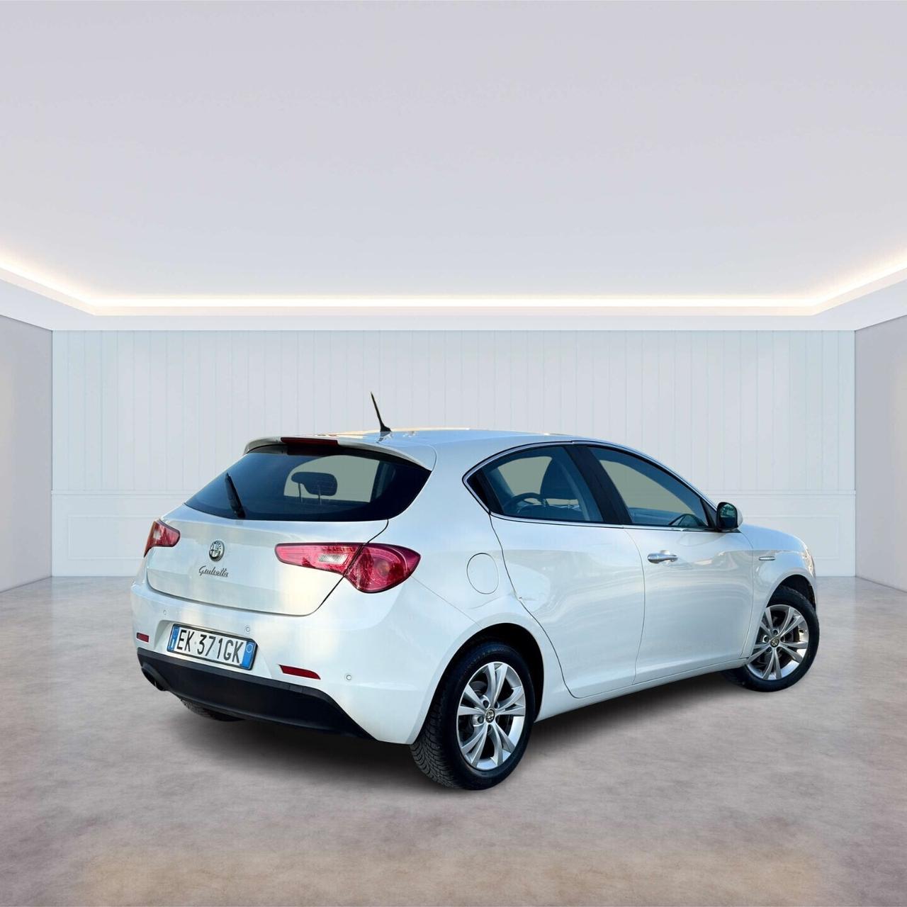 Alfa Romeo Giulietta 1.6 JTDm-2 105 CV Exclusive