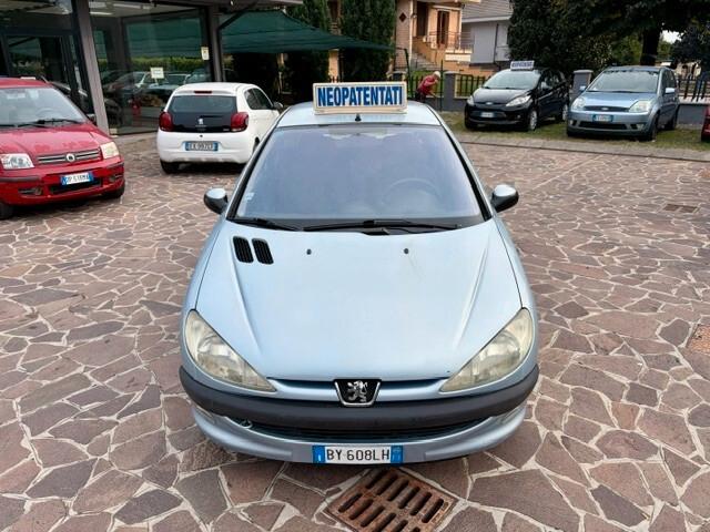 Peugeot 206 1.4 3p. XT