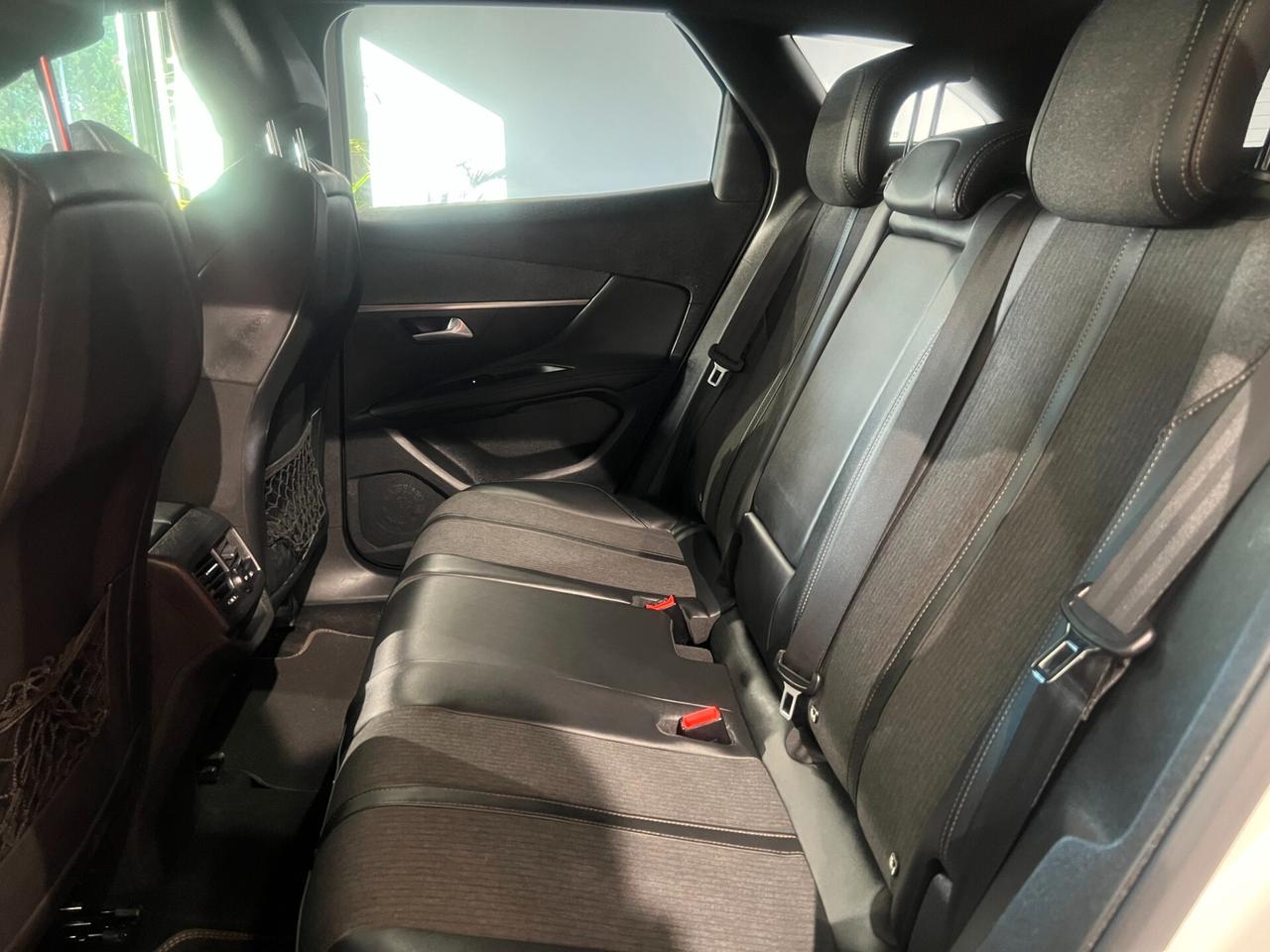 Peugeot 3008 BlueHDi 130 S&S EAT8 GT Line