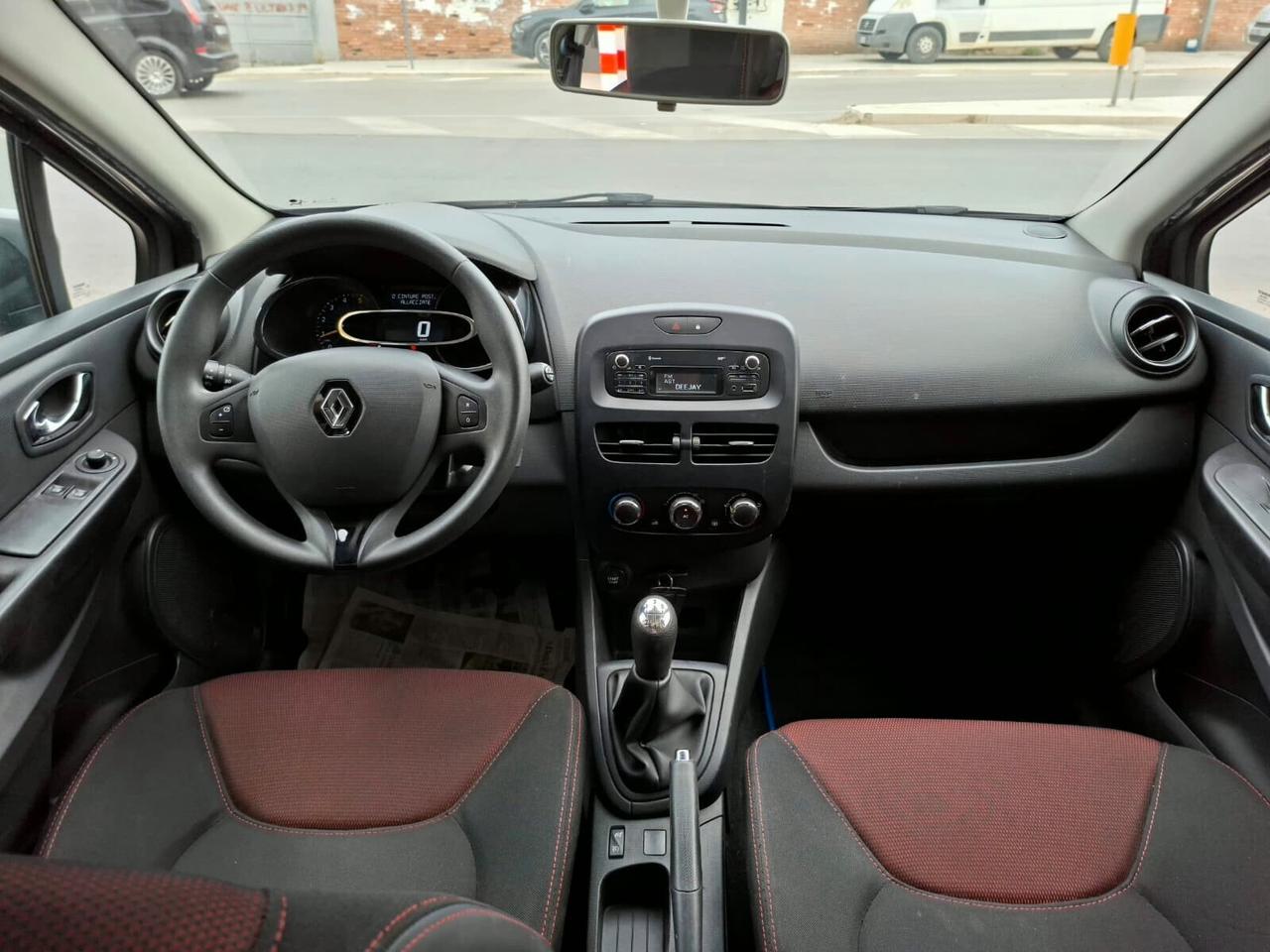 Renault Clio 1.5 dCi 75cv Live 2014