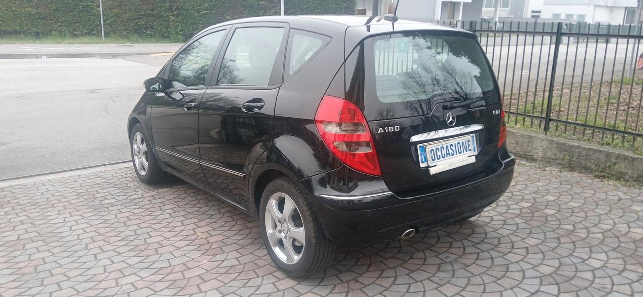 Mercedes cl. A 180 D automatica neopatentati