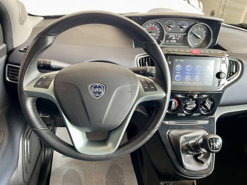 Lancia Ypsilon 1.0 firefly hybrid Gold s&s 70cv 5p.ti - AZIENDALE