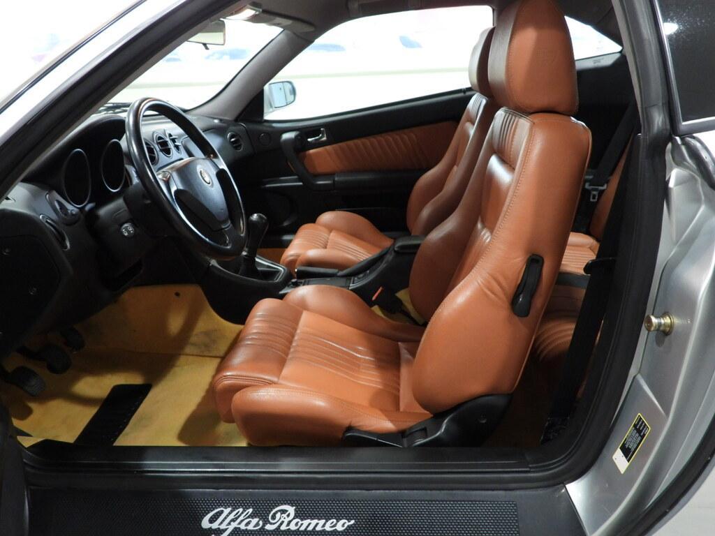 Alfa Romeo GTV 2.0 JTS